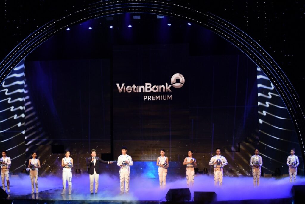 Tổ chức sự kiện Hành trình tỏa sáng Vietinbank