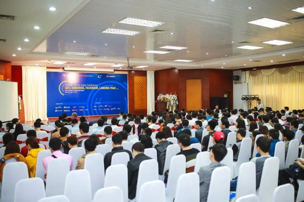 tổ chức hội nghị tại Bình Định