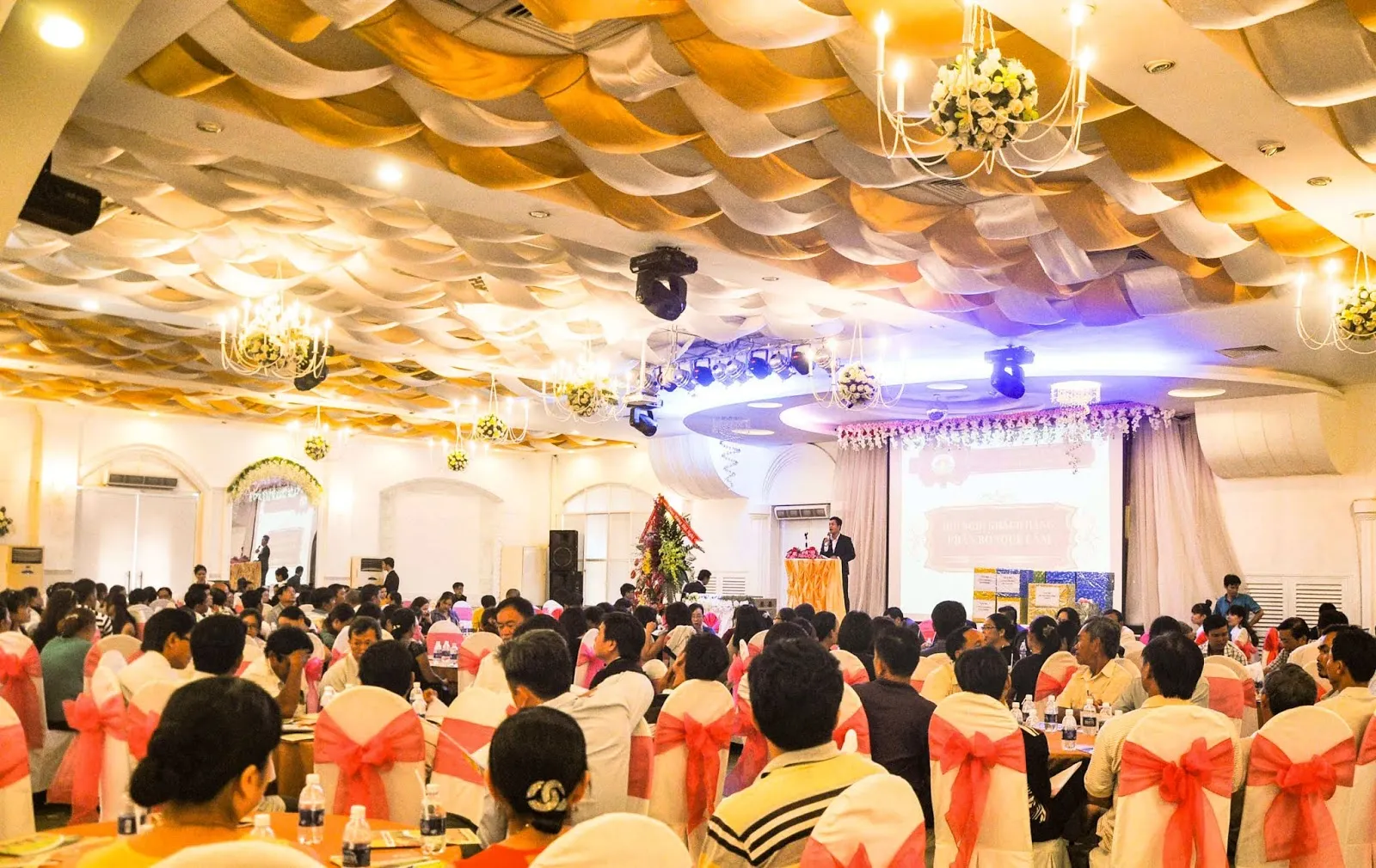 Tổ chức hội nghị tại Bình Định